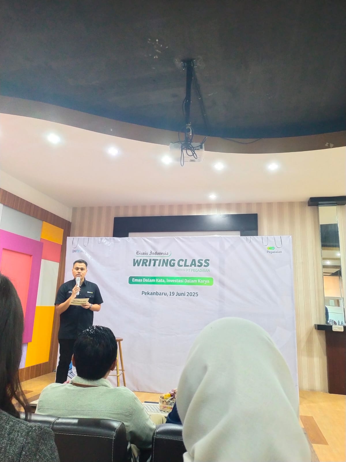 Kepala Perwakilan Bisnis Indonesia Pekanbaru, Aang Sunanda/ Dok. Talita Nur Havizah BM